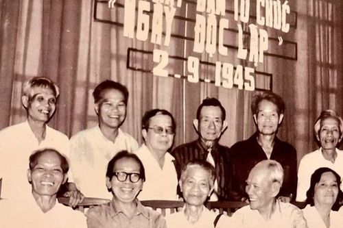 Người thiết kế Lễ đài Độc lập ngày 2/9