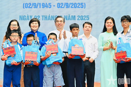 TP Hồ Chí Minh: Ngày hội non sông - Dân tộc kết đoàn