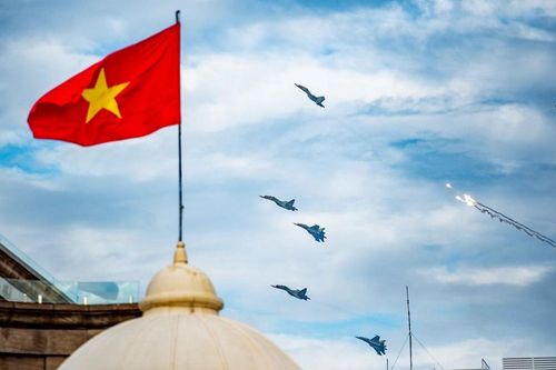 Thời điểm hội tụ tổng hòa các lợi thế, sức mạnh để dân tộc vươn lên