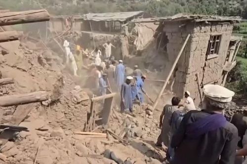 Taliban đề nghị cộng đồng quốc tế hỗ trợ sau trận động đất rung chuyển Afghanistan