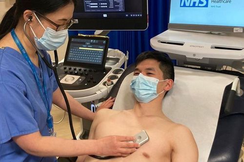 Ống nghe tích hợp AI phát hiện 3 bệnh tim hiểm nghèo trong 15 giây