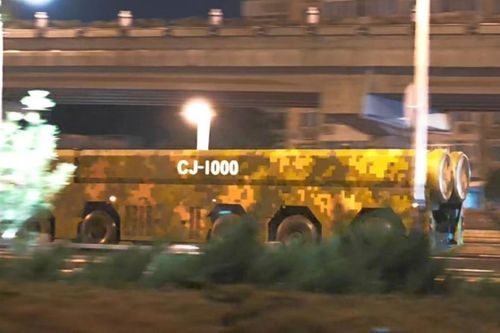 Khám phá tên lửa siêu vượt âm bí ẩn CJ-1000 của Trung Quốc lần đầu ra mắt ngày 3/9