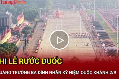 Nghi lễ rước đuốc tại Quảng trường Ba Đình nhân kỷ niệm Quốc khánh 2/9