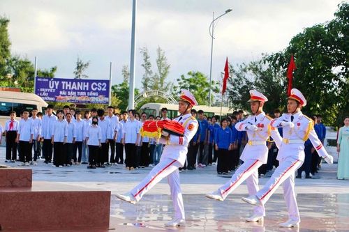 Lễ Thượng cờ thiêng liêng mừng Tết Độc lập tại đảo tiền tiêu Cô Tô