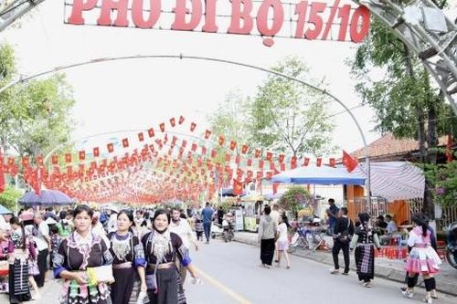 Sôi động ngày hội văn hóa mừng Quốc khánh tại các tỉnh miền núi phía Bắc
