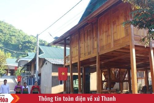 Niềm vui Ngày Tết Độc lập ở bản tái định cư