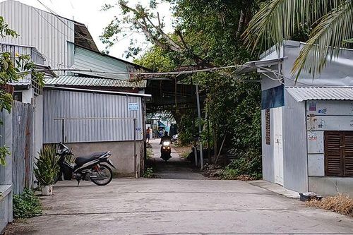 Đường rộng hóa... chật