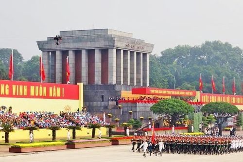 Trọng thể tổ chức Lễ kỷ niệm, diễu binh, diễu hành chào mừng Quốc khánh 2/9