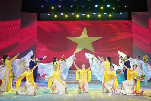 Kỳ nghỉ lễ Quốc khánh 2-9 ở Đồng Nai vui tươi, phấn khởi và ấn tượng
