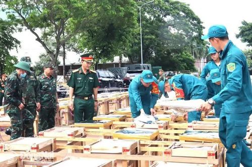 KỶ NIỆM 80 NĂM CÁCH MẠNG THÁNG TÁM VÀ QUỐC KHÁNH 2-9 300 giàn pháo hoa sẵn sàng khai hỏa chào mừng Tết độc lập