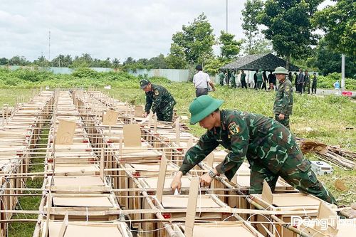Đồng Tháp: Pháo hoa sẵn sàng tỏa sáng trên bầu trời chào mừng 80 năm Quốc khánh