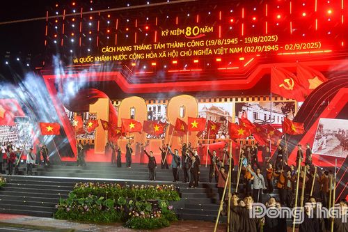 Đồng Tháp: Đặc sắc chương trình nghệ thuật chào mừng kỷ niệm 80 năm Cách mạng Tháng Tám thành công và Quốc khánh 2-9