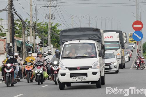 Phương tiện giao thông quay lại TP. Hồ Chí Minh tăng cao sau kỳ nghỉ Lễ 2-9
