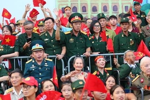 Hàng triệu trái tim thức cùng Đại lễ A80