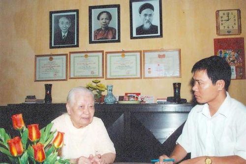 Bảo vệ Bác Hồ về Thủ đô trong Cách mạng Tháng Tám