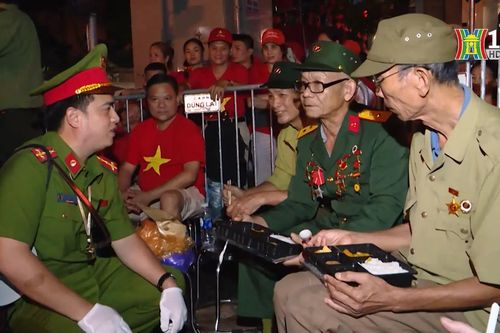 Công an Hà Nội tự hào hoàn thành nhiệm vụ vinh quang