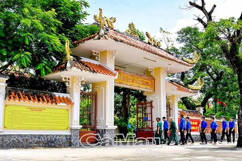 Tự hào mái đình quê hương