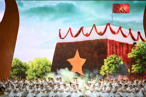 Bộ trưởng Bộ VHTTDL: 80 năm qua, văn hóa nghệ thuật song hành cùng dân tộc