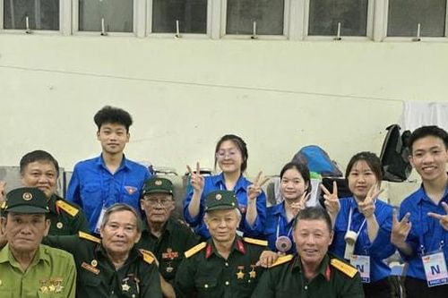 Hà Nội tri ân các cựu chiến binh có hoàn cảnh khó khăn