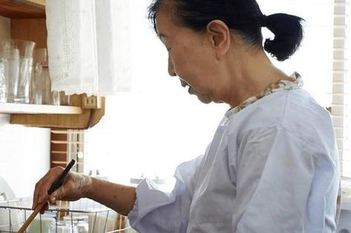 Phát hiện bất ngờ về lương hưu của mẹ chồng khiến tôi phải gửi bà vào viện dưỡng lão