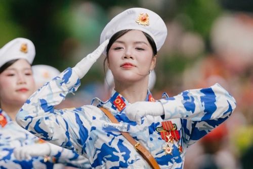 Chiến sĩ xúc động tạm biệt A80 khiến nhiều người lưu luyến