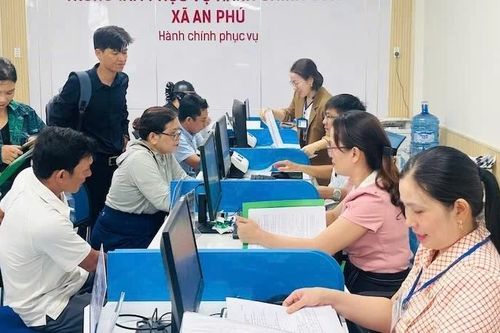 Kịp thời giải đáp, hướng dẫn các địa phương triển khai chính quyền địa phương 2 cấp