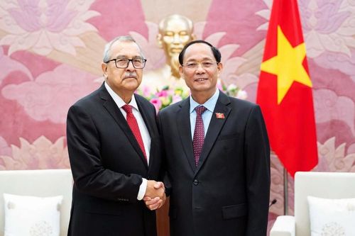 Phó Chủ tịch Quốc hội Trần Quang Phương tiếp đoàn đại biểu cấp cao Đảng Lao động Mexico