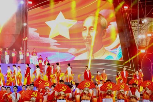 Đặc sắc chương trình nghệ thuật đặc biệt 'Quảng Trị - Hội tụ và tỏa sáng'