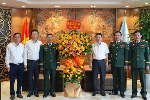 Đoàn công tác Trung ương Hội CCB Việt Nam chúc mừng Petrovietnam nhân kỷ niệm 50 năm thành lập Tập đoàn