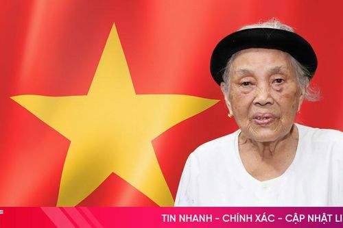 Mẹ Việt Nam Anh hùng Trần Thị Huyến và khoảnh khắc lịch sử tại lễ diễu binh