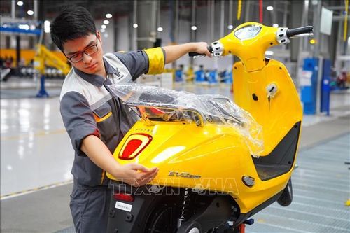 Thị trường xe máy điện bước vào giai đoạn cạnh tranh khốc liệt