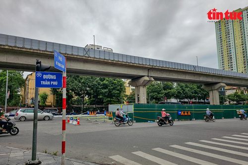 Hà Nội rào chắn nhiều điểm trên phường Hà Đông phục vụ dự án nước thải Yên Xá