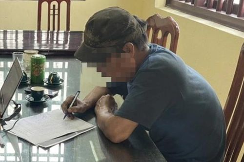 Chia sẻ thông tin bịa đặt về lãnh đạo, người đàn ông bị phạt 7,5 triệu đồng