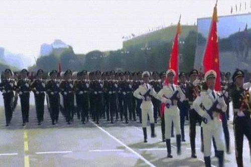 Chuyên gia bình luận gì sau màn duyệt binh của Trung Quốc?