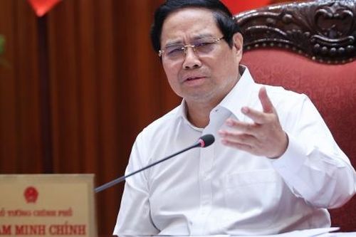 Thủ tướng: Đầu tư công phải trọng tâm, hiệu quả, tránh lãng phí