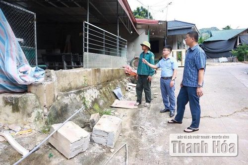 Phong trào hiến đất mở đường ở Trung Hạ