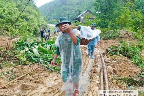 Trái tim người lính biên phòng sống giữa lòng dân