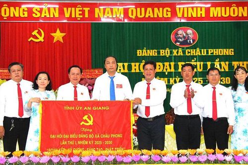 Châu Phong bứt phá sau sáp nhập