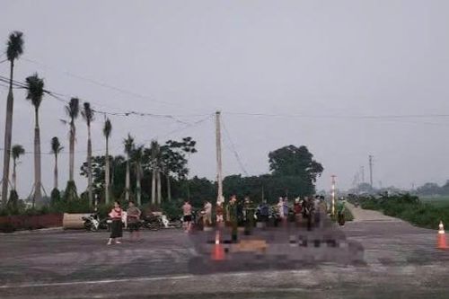 Bắc Ninh: Ô tô va chạm với xe đạp, một người tử vong