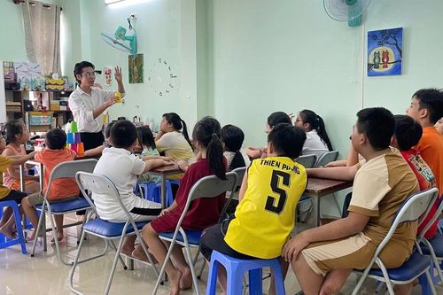 Đồng hành cùng con bước vào năm học mới