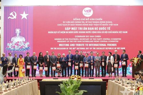 Gặp mặt tri ân bạn bè quốc tế nhân kỷ niệm 80 năm Quốc khánh 2-9