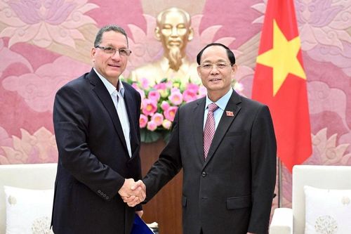 Phó Chủ tịch Quốc hội, Thượng tướng Trần Quang Phương tiếp Đoàn đại biểu cấp cao Đảng Xã hội Chủ nghĩa thống nhất Venezuela
