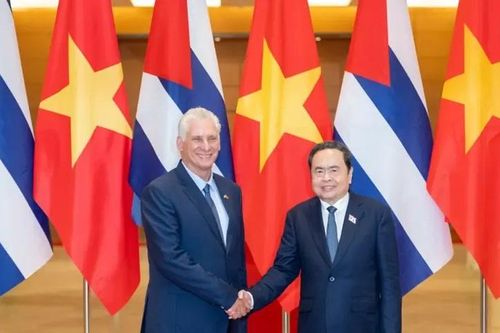 Làm sâu sắc hơn quan hệ hợp tác đặc biệt Việt Nam-Cuba