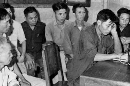 Tình người trong nỗi đau chung!