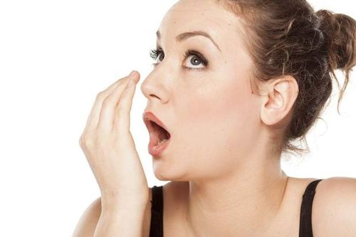 Loét miệng, hôi miệng kéo dài không chỉ do răng, đó có thể là lời cảnh báo từ lá gan của bạn