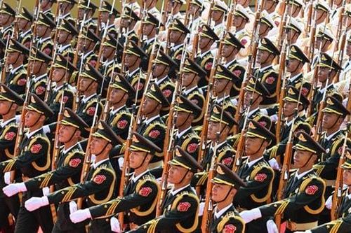 Trung Quốc trình diễn nhiều khí tài quân sự mới trong lễ diễu binh