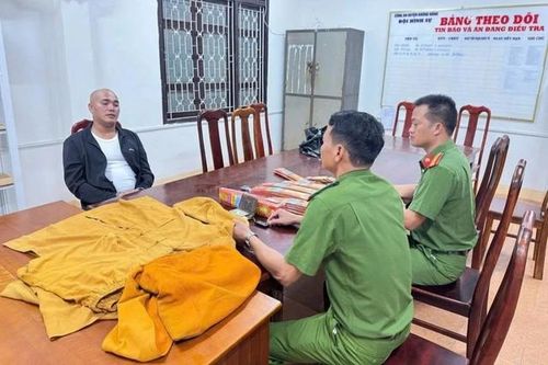 Thủ đoạn ít ai ngờ của gã đàn ông cạo trọc đầu, giả làm sư thầy