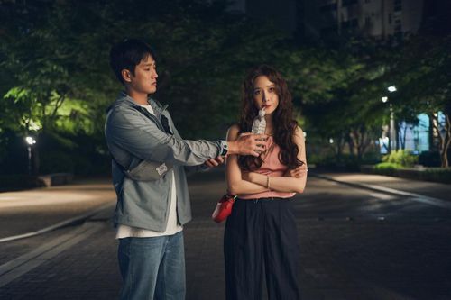 Ca khúc 'hit' của nhạc sĩ Kai Đinh vang lên trong phim Hàn