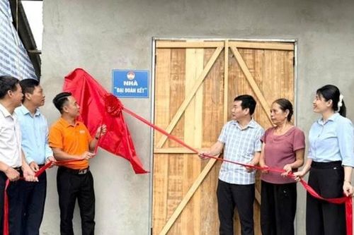 Tuyên Quang xóa nhà tạm bằng cách làm sáng tạo