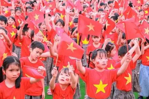 Chi tiết Lễ khai giảng đặc biệt mừng 80 năm truyền thống ngành Giáo dục